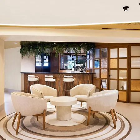 Aubamar Bali Hotel