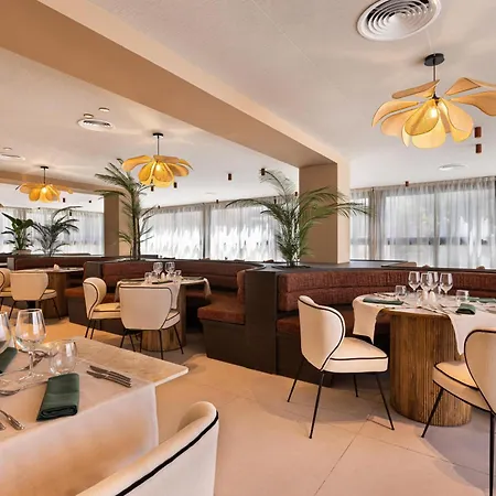 Hotel Aubamar Bali 4*