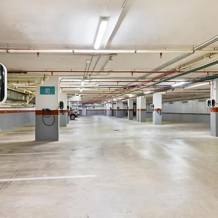 Aubamar Bali 酒店 4*