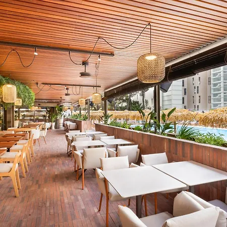 Aubamar Bali 酒店 4*