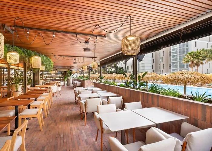 Aubamar Bali Hotel 4*