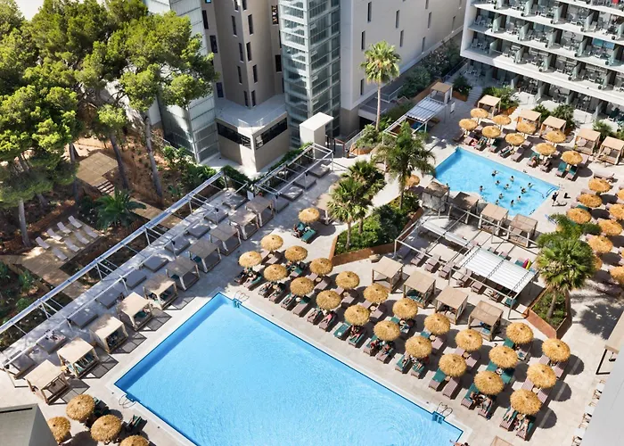 Aubamar Bali Hotel 4*